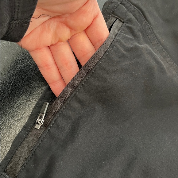 EDDIE BAUER Fleece Lined Tech Pants Men's Sz 34x30 Water Resistant Black UPF 50+ - Picture 6 of 7